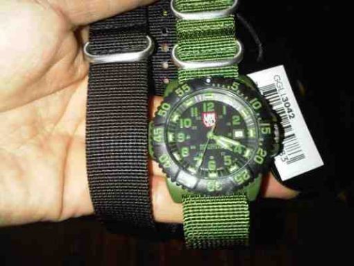 jam tangan luminox