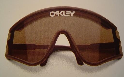 Sejarah Oakley