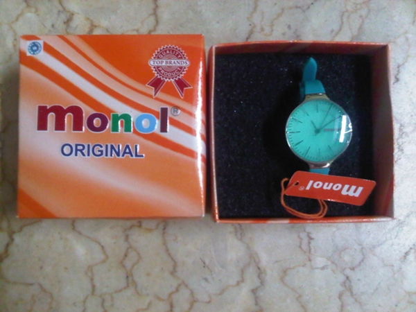 jam tangan monol