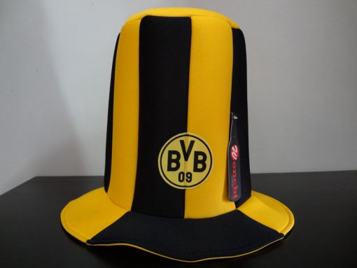 Topi Paman Sam Borissia Dortmun