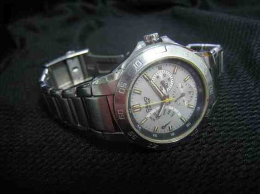 Edifice EF-318D-8AV