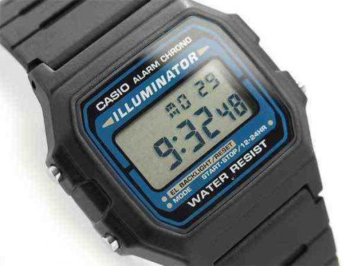 Casio F-105W-1A