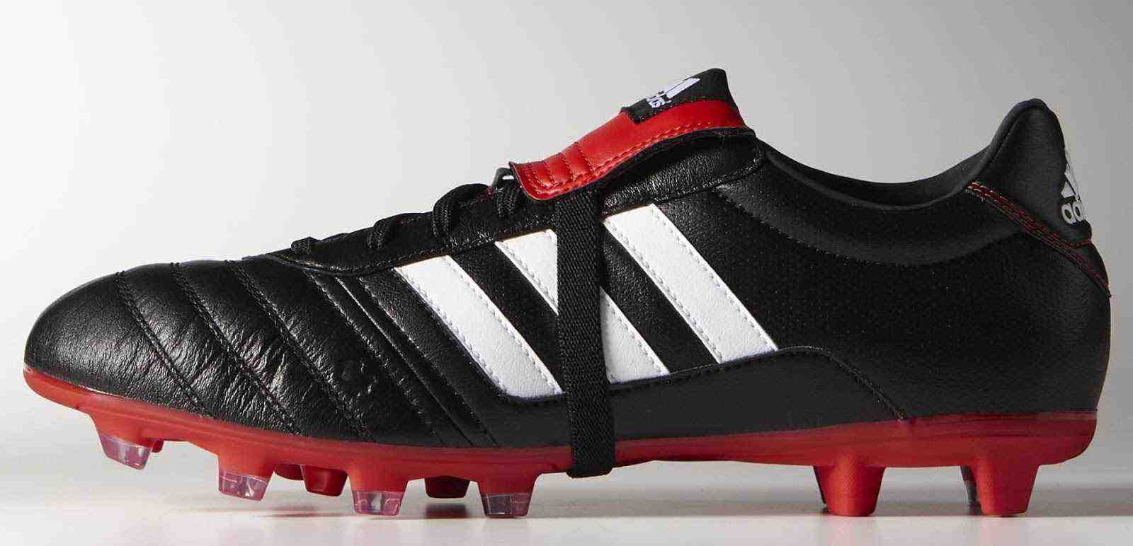 Warna Klasik Sepatu Bola Adidas Gloro