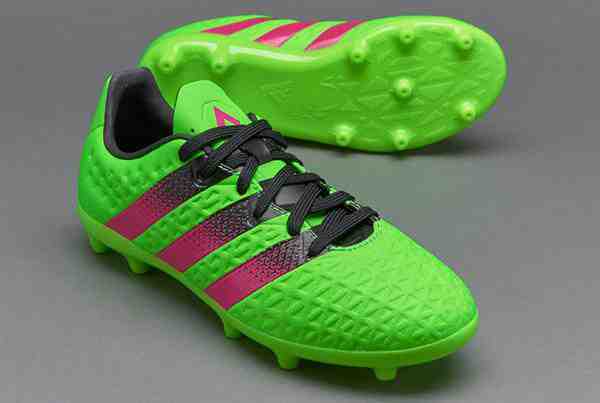 sepatu bola adidas ace