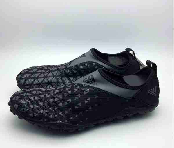 Jual Sepatu  Outdoor Adidas  Original  Kurobe Core Black 