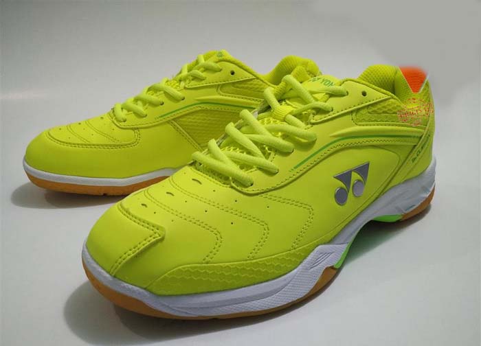  SEPATU  BADMINTON  YONEX SRCR 65 R ORIGINAL SRCR 65 R 