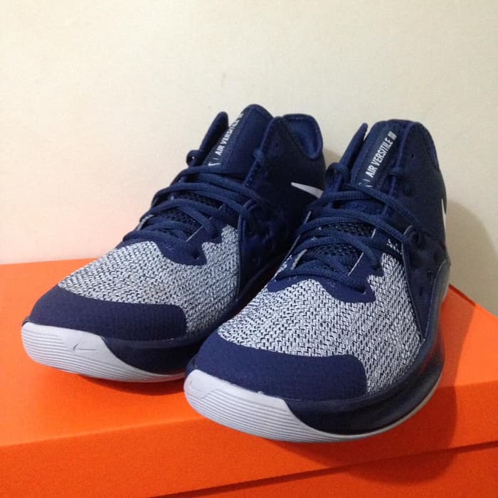 Jual Sepatu  Basket  Nike Air Versitile III Midhght Navy 