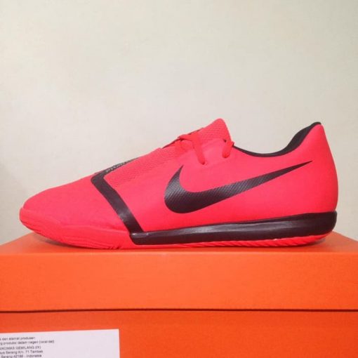 Sepatu Futsal Nike Phantom Venom Academy IC Bright Crimson AO0570-600  Murah