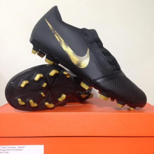 Sepatu Bola Nike Phantom Venom Club FG Black Gold AO0577-077 Original  Murah