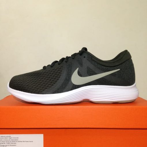 Sepatu Running/Lari Nike Revolution 4 Sequoia Spruce Fog 908988-302  Murah