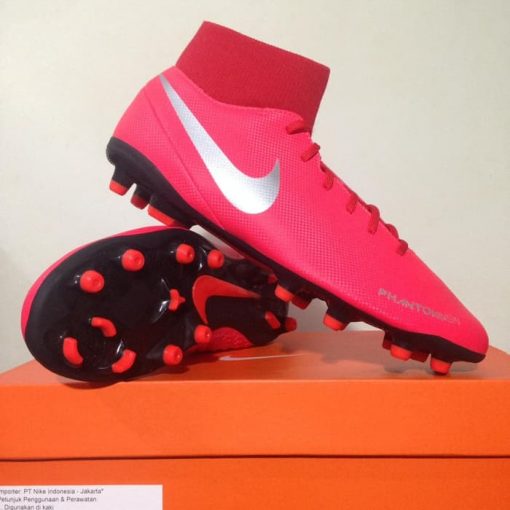 Sepatu Bola Nike Phantom VSN Club DF FG/MG Bright Crimson AJ6959-600  Murah