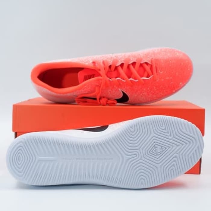 Jual Sepatu  Futsal Nike  Vapor  12 Club IC Hyper Crimson 