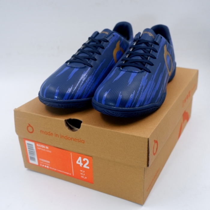 Jual Sepatu  Futsal  OrtusEight Raven  IN Deep Blue Gold 