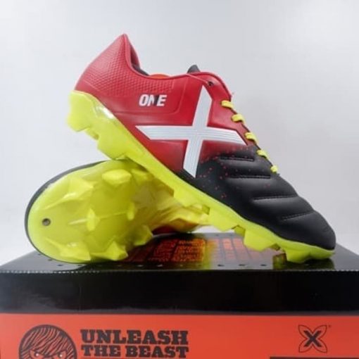 Sepatu Bola Munich One FG Black Red MUFW0804RE Original BNIB Murah