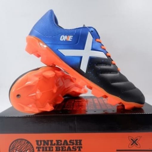 Sepatu Bola Munich One FG Royal Black MUFW0806BU Original BNIB Murah