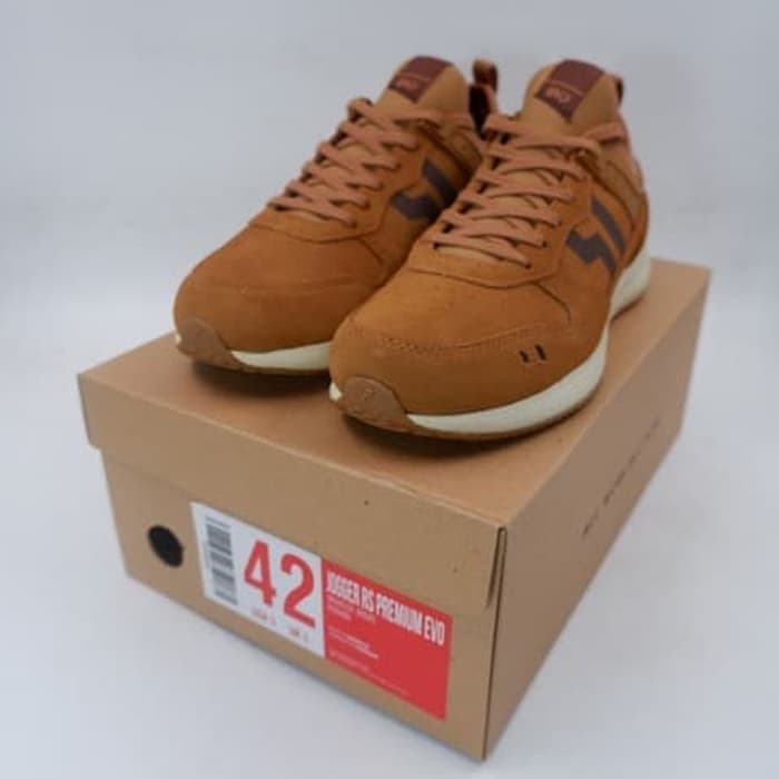 Jual Sepatu  Casual  Piero Jogger RS Premium Evo Brown 